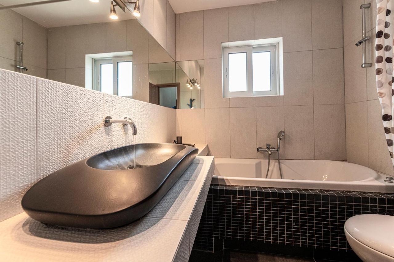 Harmony Maisonette Schinias Eksteriør bilde